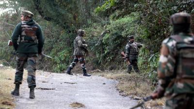 आतंकवादी हमले में Crpf जवान हुए शहीद, त्राल में एनकाउंटर में 3 आतंकियों को किया ढेर