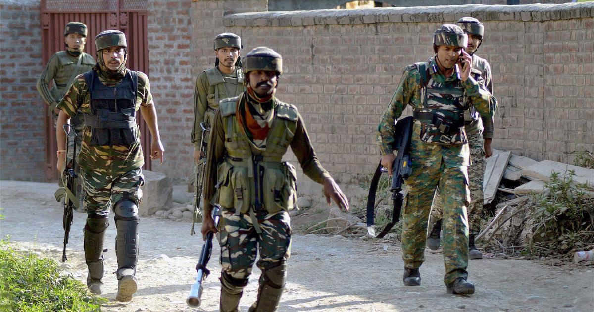 आतंकवादी हमले में Crpf जवान हुए शहीद, त्राल में एनकाउंटर में 3 आतंकियों को किया ढेर