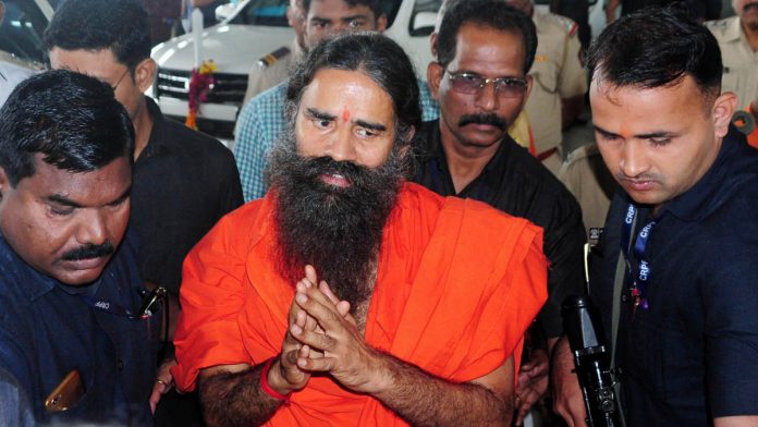 कोरोना की दवा बनाने का दावा करने वाले योग गुरु बाबा रामदेव पर जयपुर में केस दर्ज