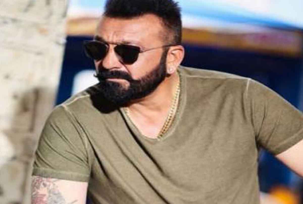 60 का हुआ बॉलीवुड का 'खलनायक' करोड़ों की गाड़ियां, बंगले, जानें कितने करोड़ का है मालिक