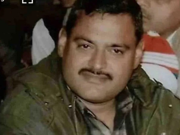 Up: गैंगेस्टर विकास दुबे और पुलिस के मुठभेड़ में 8 पुलिसकर्मी शहीद, 2 अपराधी मारे गये