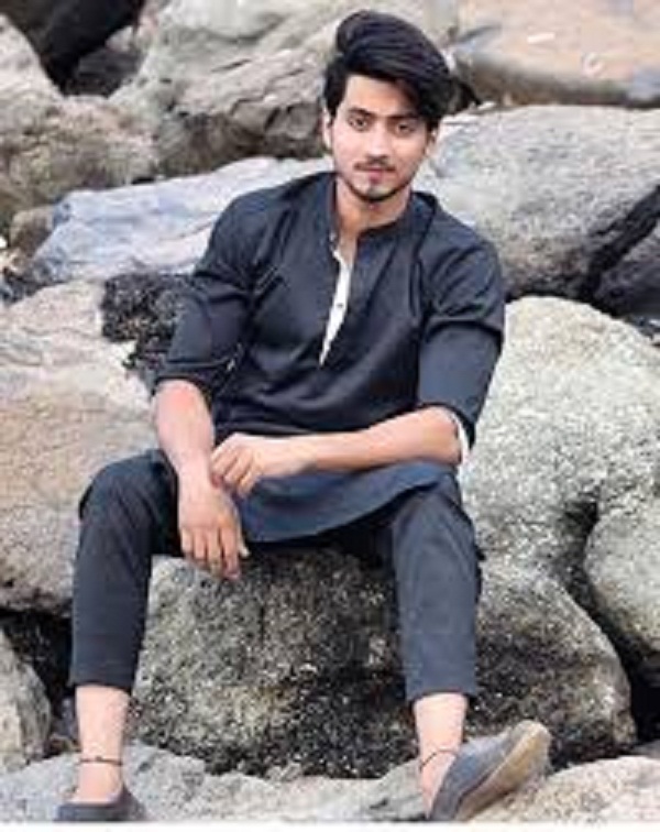 50 रूपए से शुरू किया सफर आज है करोड़ो की प्रॉपर्टी के मालिक है ये टिकटॉक स्टार