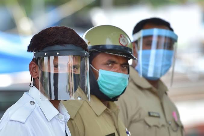 देश में 20 हजार के पार पहुंचा कोरोनावायरस से मौतों का आंकड़ा, संक्रमण 7 लाख के पार