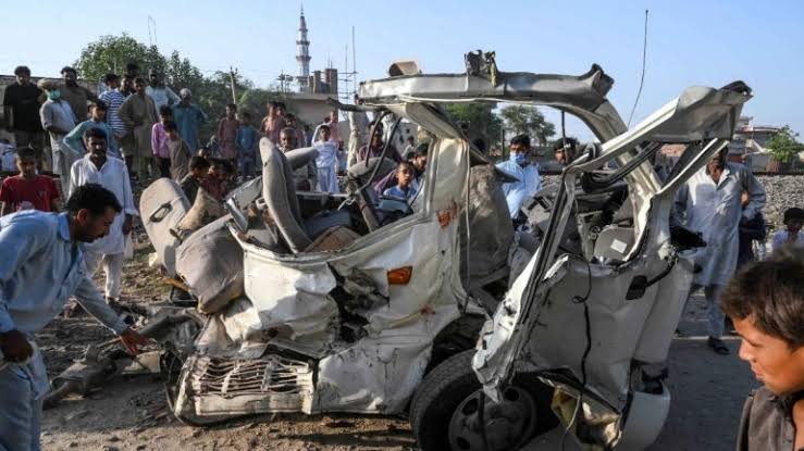 पाकिस्तान में हुआ दर्दनाक ट्रेन हादसा, पीएम मोदी ने जताया शोक, 19 सिक्खों की मौत