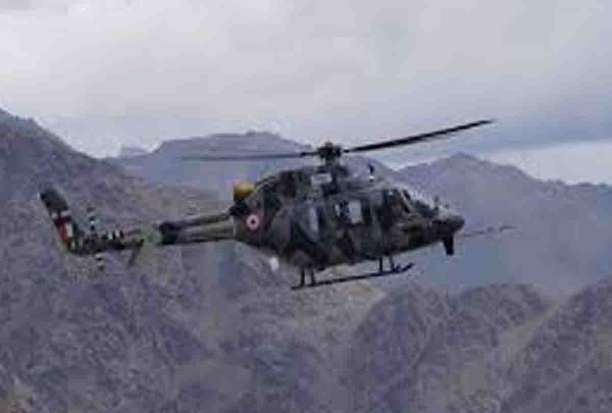 लद्दाख में फिर सरगर्मी, वायुसेना की मारक क्षमता को बढ़ाने को दो एडवांस लाइट हेलीकाप्टर तैनात