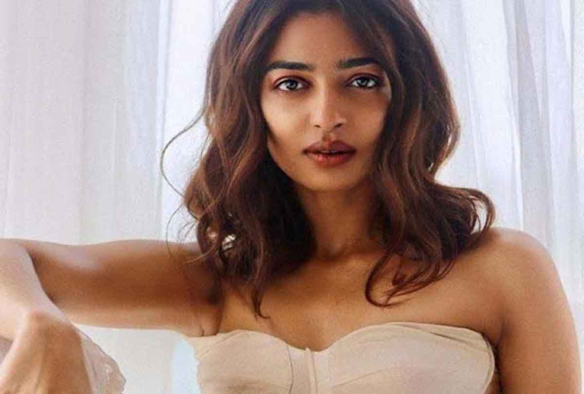 शारीरिक सम्बंध बनाने की शर्त पर इन बॉलीवुड एक्ट्रेस को मिला काम का ऑफर, हैरान करने वाले हैं नाम