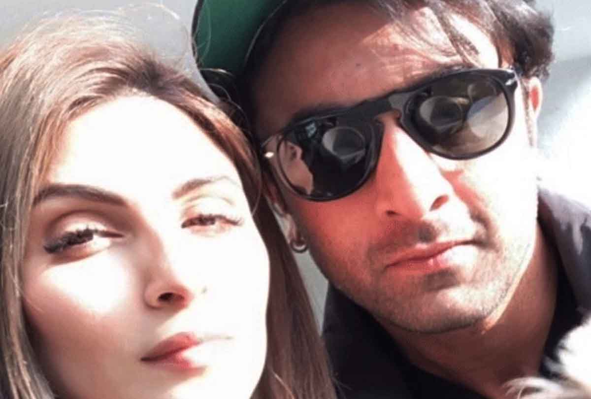 तैमुर ने सारा अली खान से बंधवाया राखी, देखें कैसे बॉलीवुड में मना राखी
