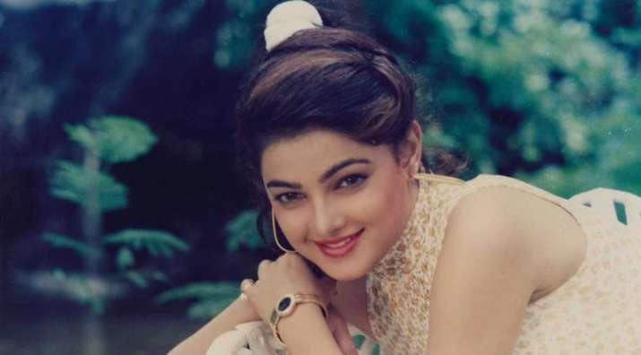 रातों रात सफलता के बाद बॉलीवुड की ये 25 अभिनेत्रियाँ जी रही है लाइमलाइट से दूर