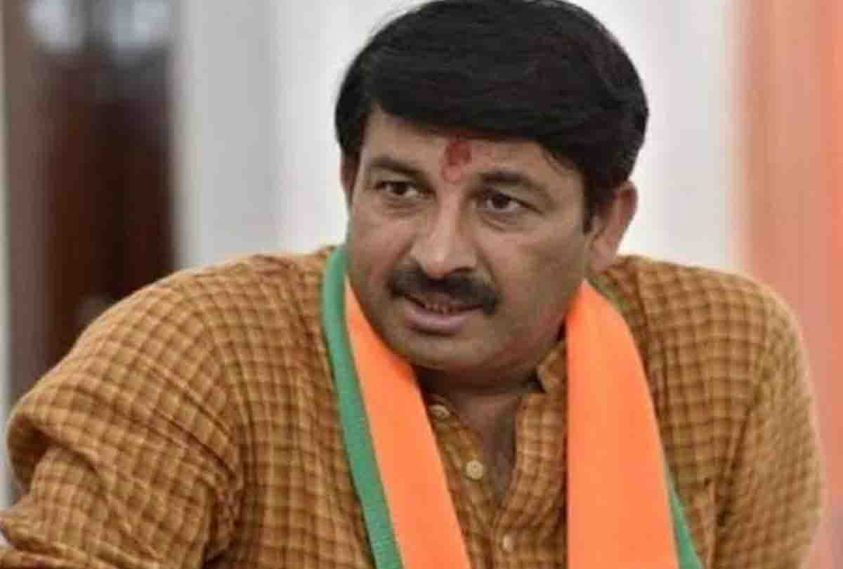 दीपिका पादुकोण पर मनोज तिवारी का तंज,ड्रग्स लेने के बाद देश विरोधियों के साथ खड़ीं होती हैं