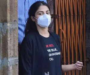 जमानत याचिका में रिया ने सुशांत पर लगाया ये गंभीर आरोप, कोर्ट ने टाली रिहाई