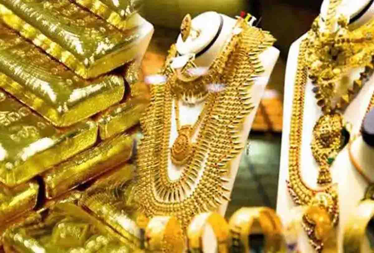 Gold Price: 4800 रुपये सस्ता हुआ सोना, ऊपर से मिल रहा है 780 रुपये का डिस्काउंट, अब मात्र इतने में मिलेगा 1 तोला