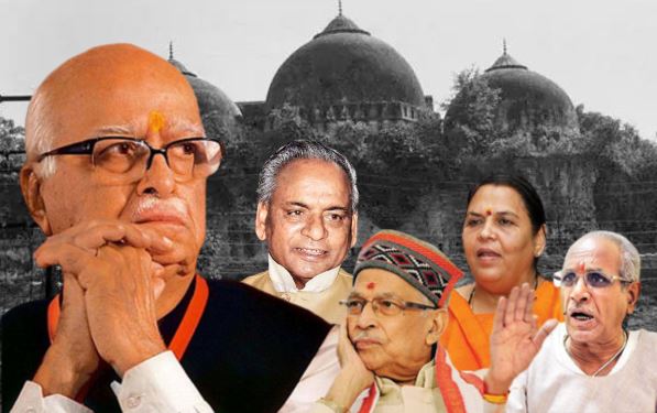 बाबरी मस्जिद मामला: लालकृष्ण आडवाणी सहित 32 आरोपी बरी, केंद्रीय कानून मंत्री रविशंकर प्रसाद ने दीं बधाइयां