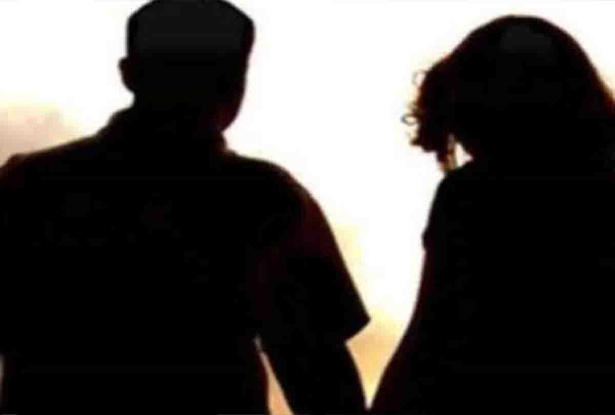 होटल में चल रही थी अय्याशी की क्‍लास, पुलिस ने तोड़ दी आशिकों की आस