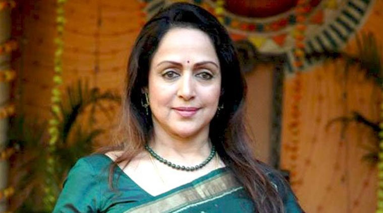 सनी देओल के साथ कैसा है उनकी सौतेली माँ हेमा मालिनी का रिश्ता, जानकर चौंक जायेंगे आप