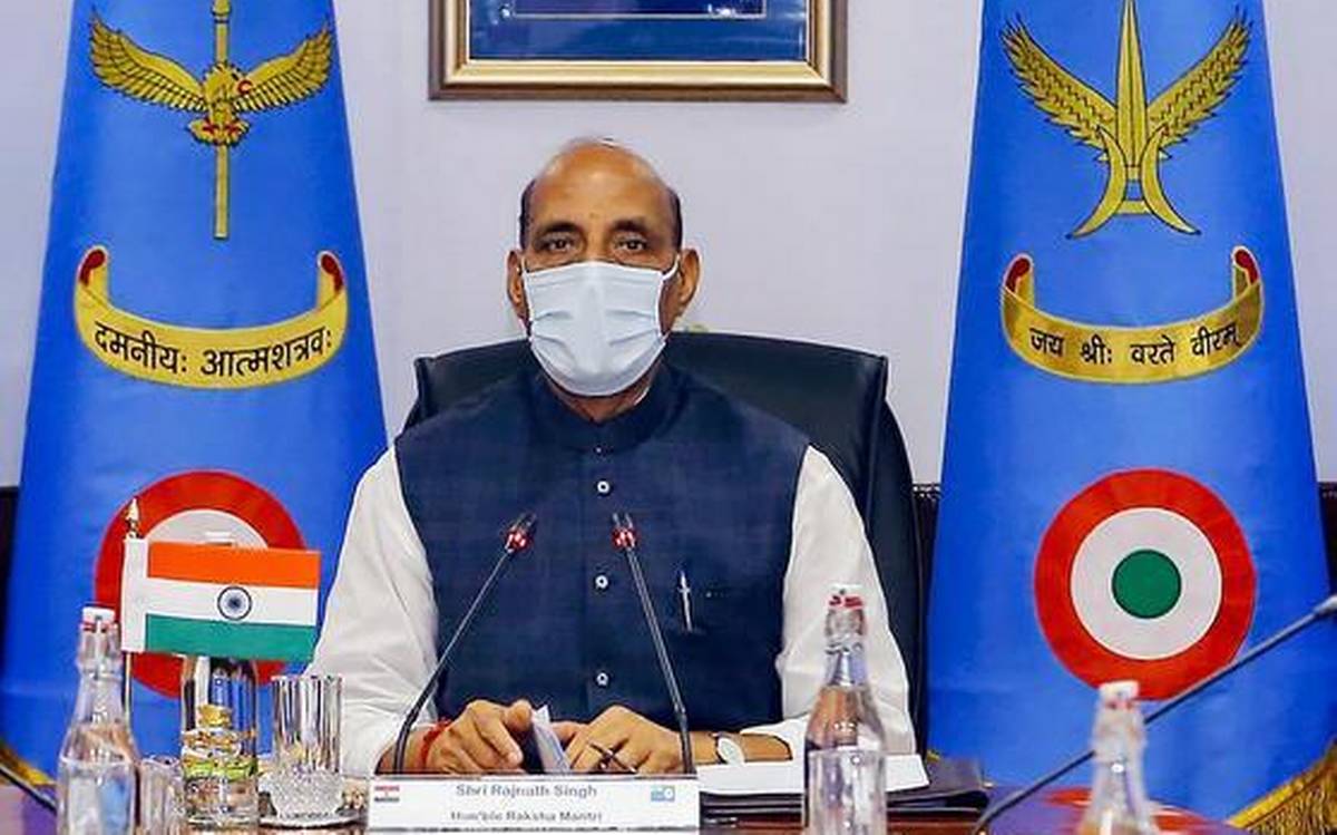 भारत से घबराया चीन, राजनाथ सिंह से मुलाकात करेंगे चीन के रक्षामंत्री