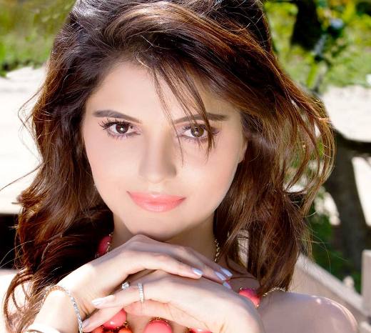 ये हैं टीवी के वो 12 सितारे जिनका हर सीरियल होता है हिट, लेते हैं मुंहमांगी फ़ीस