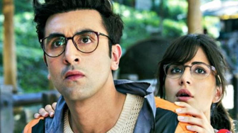 बिना शादी के ही बेडरूम शेयर करने का मजा ले चुके हैं ये बॉलीवुड सितारे