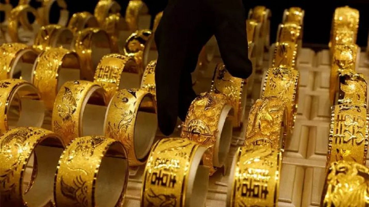Gold Price: 5500 सस्ता हुआ सोना, अब मात्र इतने रूपये में खरीदें 10 ग्राम