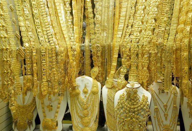 Gold Price : 5500 सस्ता हुआ सोना, आज मात्र इतने में खरीदें 10 ग्राम