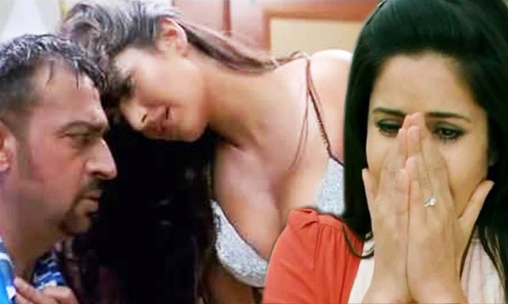 बॉलीवुड फिल्‍मों के 5 सबसे विवादित सीन्‍स, जिसे देख सड़क पर उतर गये लोग