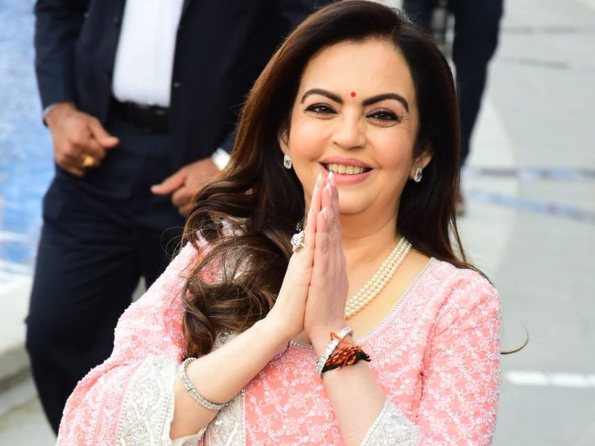 रिलायंस से जिंदल स्टील तक की सफलता में महिलाओं का है हाथ, जाने किसके पास क्या है जिम्मेदारी