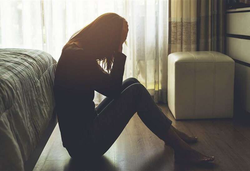 डिप्रेशन और एंग्जाइटी से ऐसे पाएं छुटकारा