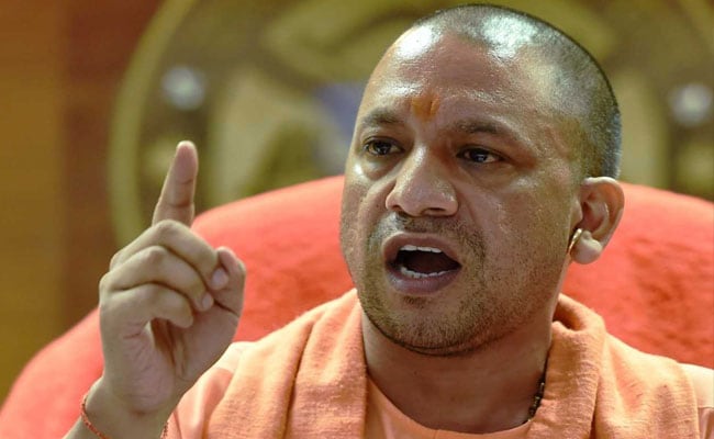 उत्तर प्रदेश में सरकारी नौकरी का ख्वाब देखने वालों को तगड़ा झटका, योगी आदित्यनाथ ने लिया ये फैसला