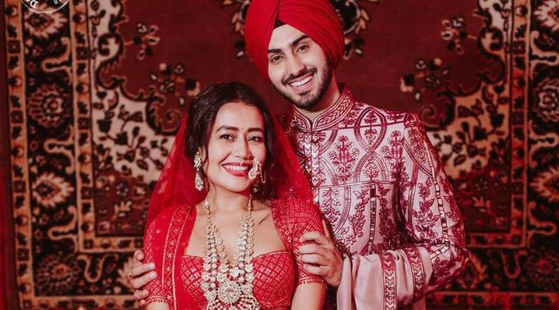 शादी के 4 दिन बाद ही नेहा कक्कड़ ने सोशल मीडिया पर सबको चौकाते हुए किया ये बड़ी घोषणा