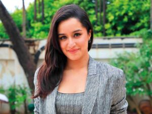 ‘स्त्री’ के बाद नागिन के रोल में नजर आएंगी श्रद्धा कपूर, मीम्स देख नहीं रुकेगी हंसी