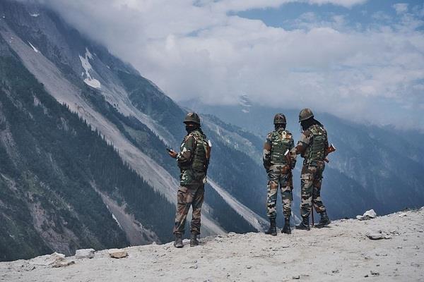 लश्कर कमांडर समेत कई आतंकी मार गिराए गए, एक जिंदा गिरफ्तार, सर्च ऑपरेशन अभी भी जारी