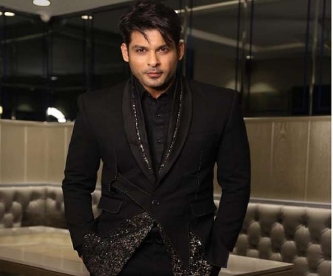 Big Boss 14: सिद्धार्थ शुक्ला दो हफ्ते घर के अंदर रहने के लिए वसूल रहे हैं मोटी रकम
