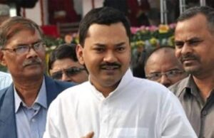 राजनीति से दूर रहते हैं मुख्यमंत्री नितीश कुमार के एकलौते बेटे निशांत, पिता से 4 गुना अधिक संपत्ति के हैं मालिक