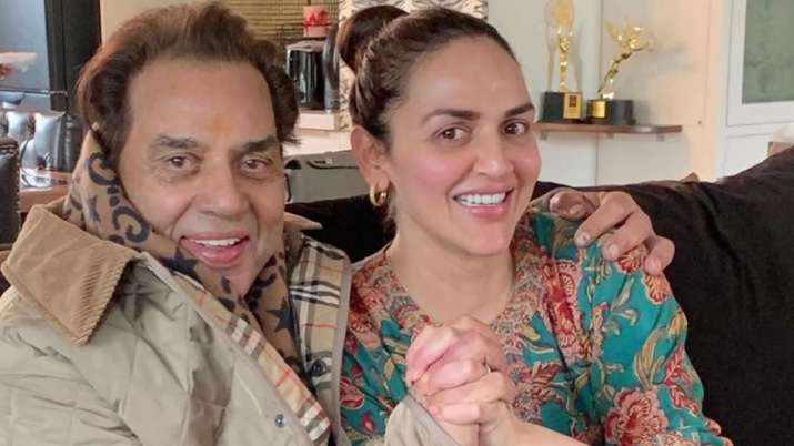 शादी के 42 साल बीतने के बाद भी इस वजह से धर्मेन्द्र के घर आज तक नहीं गई हेमा मालिनी