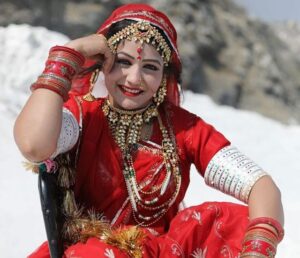 गोरी नागोरी ने सपना चौधरी को दी टक्कर, जबरदस्त डांस का वीडियो वायरल