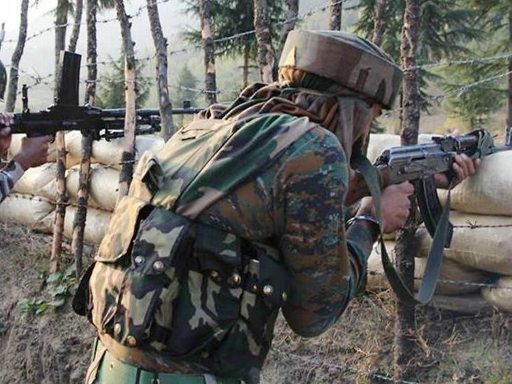 पाकिस्तान ने जम्मू-कश्मीर में नियंत्रण रेखा से लगे तीन सेक्टरों में की,अचानक गोलीबारी