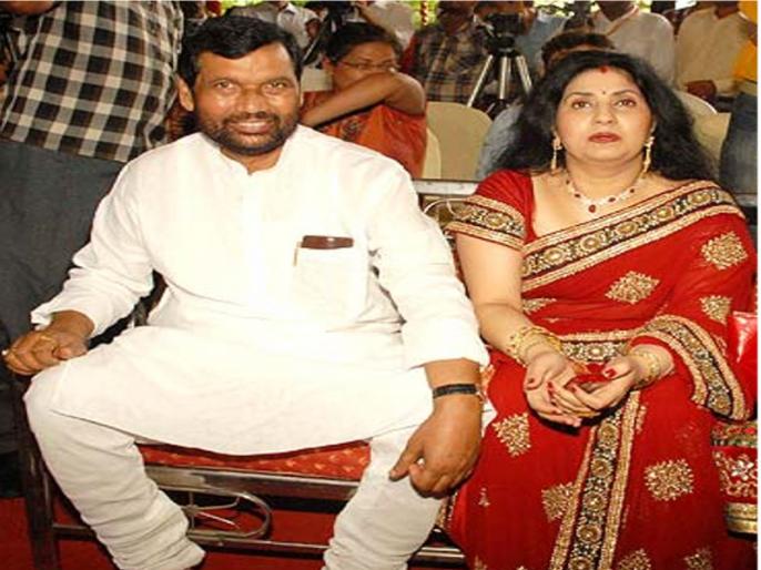 इन बड़े राजनेताओं ने अपने से आधी उम्र की लड़की से की है शादी