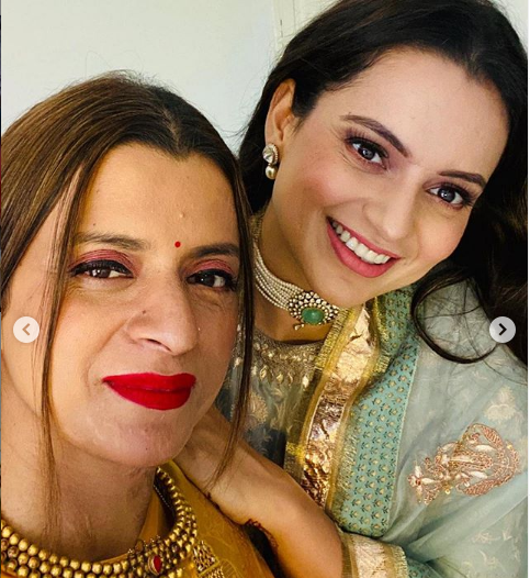 भाई की शादी होते ही कंगना रनौत और उनकी बहन रंगोली के की बढ़ी परेशानी, हो सकती है गिरफ्तार!