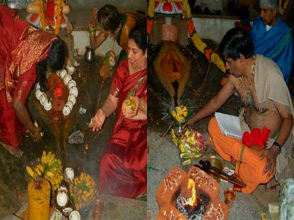 माँ कामख्या मंदिर में होते हैं कई चमत्कार, जानिए कैसे खून की तरह लाल हो जाती है ब्रह्मपुत्र नदी