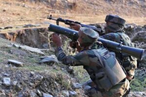 Loc पर पाकिस्तान की ओर से ताबड़-तोड़ फायरिंग, सेना के दो जवान शहीद