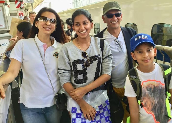 बॉलीवुड की ये अभिनेत्रियां जो दो बार बन चुकी है माँ, फिटनेस के मामले में करती है सभी को फेल