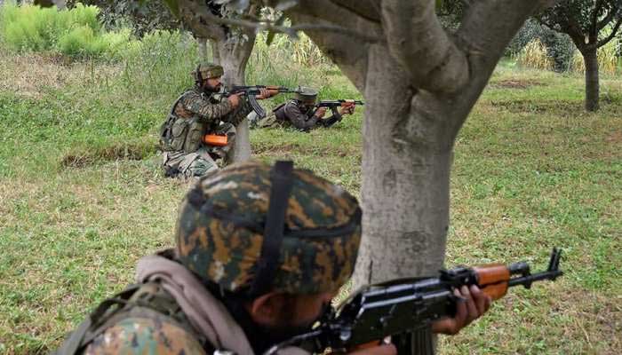 श्रीनगर में सेना पर आतंकी हमला, 2 भारतीय जवान शहीद