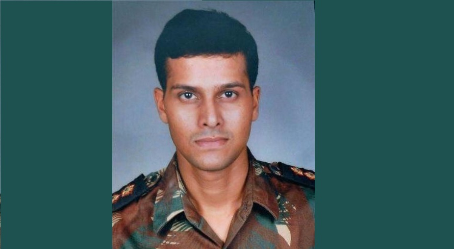 26/11 हमले में शहीद हुए एनएसजी कमांडो संदीप उन्नीकृष्णन के पासपोर्ट तस्वीर में हंसने की वजह आई सामने