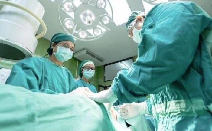 महिलाओं को डरा कर ऑपरेशन कर देता था डॉक्टर, 465 साल की हुई सजा