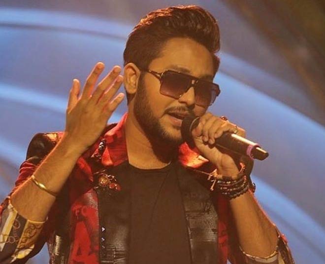 पिता कुमार सानू पर भड़क उठे बेटे जान, बोले- परवरिश पर सवाल उठाने का आपकों कोई हक़ नहीं