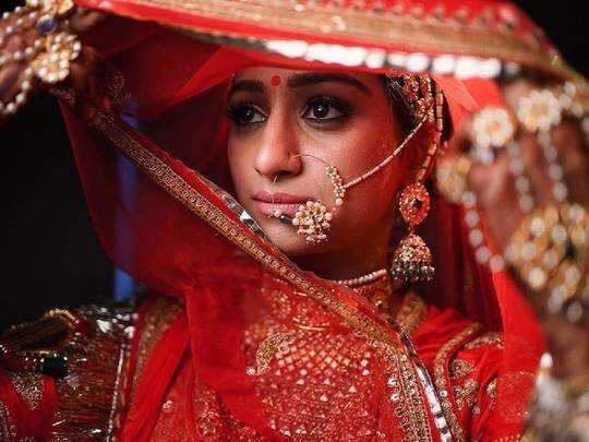 परिवार के लिए इन अभिनेत्रियों ने छोड़ दिया अपना बना बनाया करियर