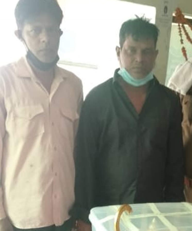 उत्तर प्रदेश मेरठ में लंदन से लौटे डॉक्टर को दो ठगों ने बेचा 'अलादीन का चिराग' 2.5 करोड़ रुपए ठगे