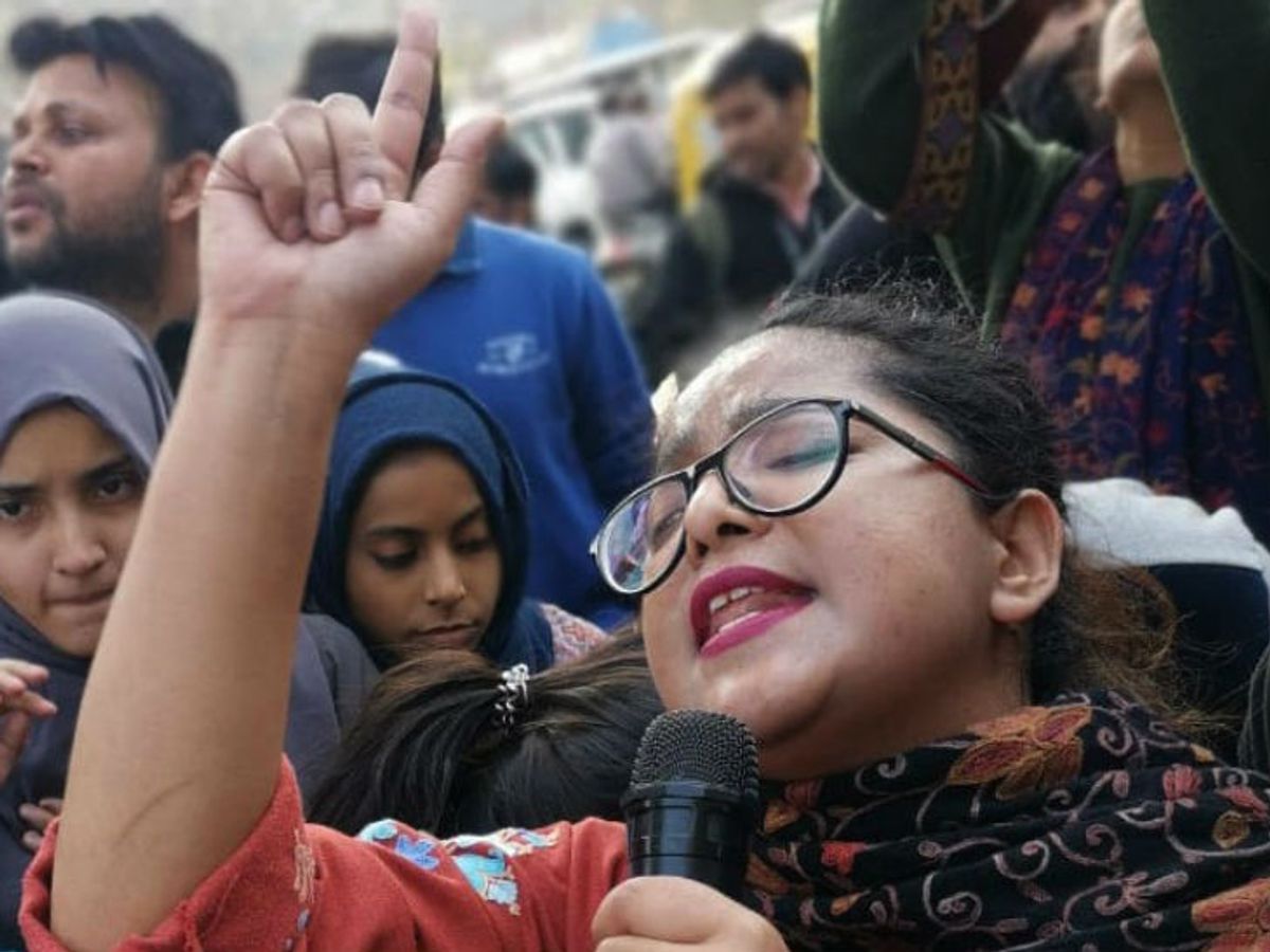 दिल्ली हिंसा की मुख्य आरोपी सफूरा जरगर को कोर्ट ने दी मायके जाने की इजाजत