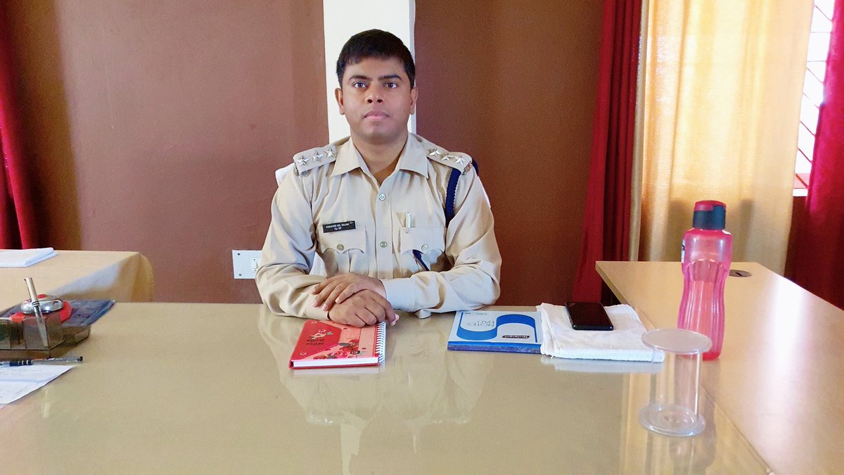 पिता करते थे कोयला खदान में नौकरी, बेटा सरकारी स्कूल में पढ़कर बना Dsp