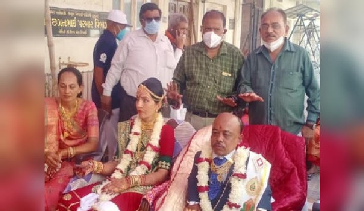 अनोखी शादी: 5.5 फीट की दुल्हन, 3 फीट का दुल्हा, इस वजह से हुई ये शादी