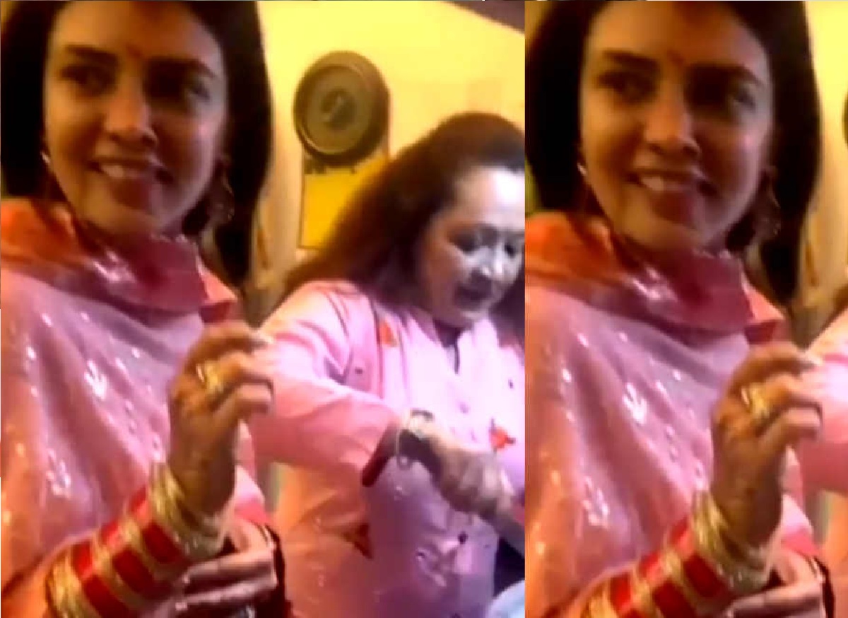 शादी के 1 हफ्ते भी न बीते और बदल गये आदित्य नारायण के सुर, पत्नी को दी मायके भेजने की धमकी